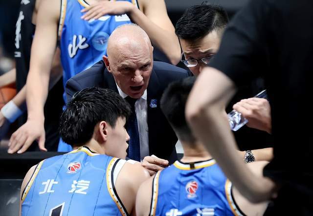 正式确定！北京bob客户端下载首钢更换外援埃文斯面临被裁瞄准NBA名将